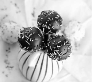 Chocolate Pops (2 Pops)