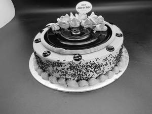 Choco Supreme Eggless Cake