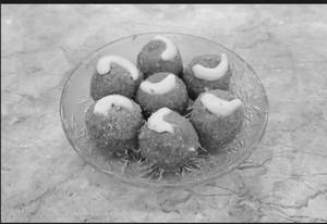 Churma Laddu