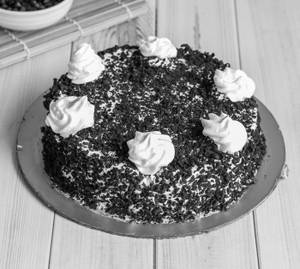 Eggless Black Forest Cake (500 gms)