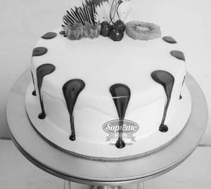 Three Chocolate Cake ( 1 Kg)