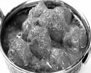 Dum Aloo Kashmiri