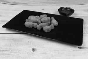 Chicken Nuggets [4 Pieces]