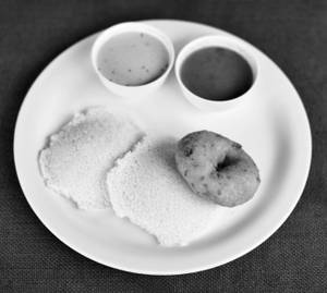 Idli Vada