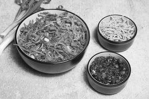 Veg Schezwan Noodles