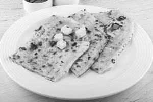 Family Paneer Naan