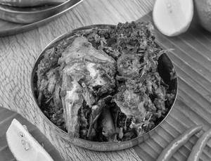 Ilish Mach Er Chachara