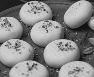 Elaichi Peda (100 Gms)