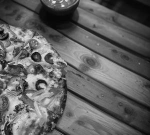 Grilled Chicken Pizza