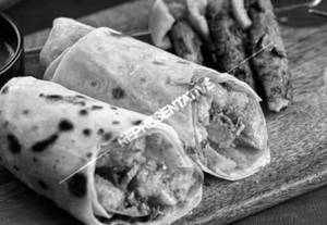 Chicken Seekh Roll