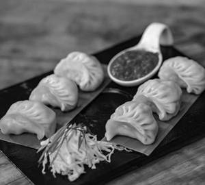 Cheese Steam Momos (6 Pcs)