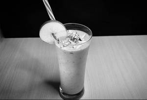 Milk Dryfruits Shake