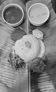 Pothi Choru Meal ( Kerala Thali )