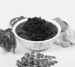 Drumstick Leaves Pickle (250grams)