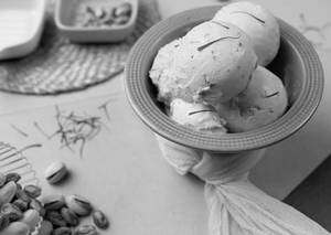 Kesar Pistachio Ice Cream