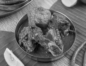 Alu Diye Mutton Er Jhol [3 Pieces]