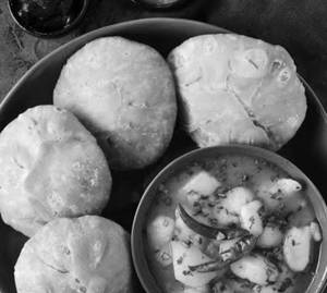 Kachori Sabji