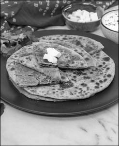 2 Matar Paratha