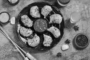 Chicken Malai Momos 8 Pieces
