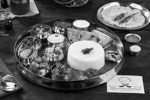 Bheemeshwara Veg Thali (serves 2)