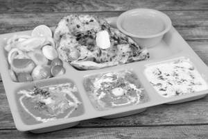 Special Aloo Naan Thali