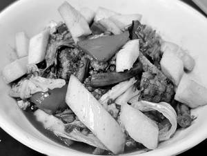 Mixed Vegetables & Tofu In Chilli Basil Oyster Sauce