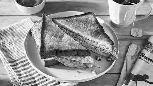 Omelette Sandwich