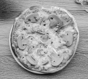 Mushroom pizza