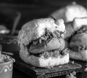 Tagda tandoori vadapav