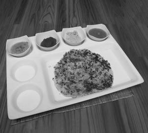 Onion Uttapam