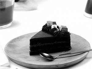 Kitkat Eclair Pastry