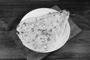 Butter Naan (1 Pc)