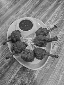 Chicken Lollypop (6 Pcs)