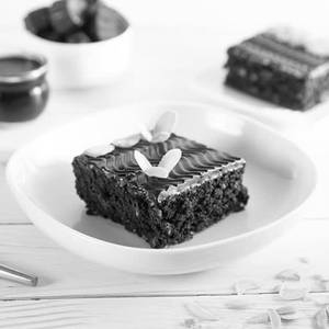 Choco Almond Eggless Brownie
