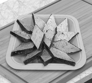 Anjeer Katli