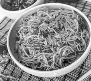 Schezwan noodles
