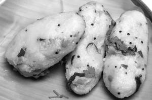 Pudi Kozhukattai [3 Pieces]