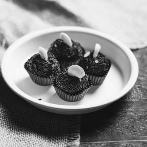 Kaju Chocolate Ball (Per Pc)