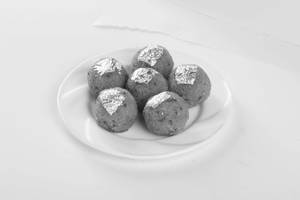 Shahi Laddoo