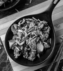 Chilly Mushroom (10 Pcs)