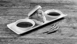 Jain Samosa Pav [1 Piece]