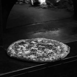 Lamb Rosemarino Pizza