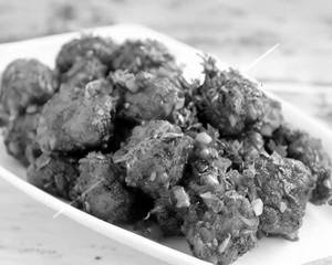 Vegetable Manchurian (Dry)