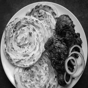 3 Kerala Parotta With Chicken Fry