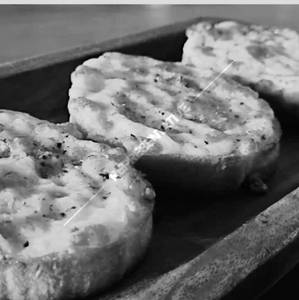 Cheese & Corn Garlic Bread