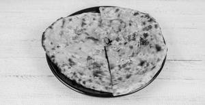 Matter Parantha