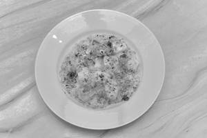 Paneer In Butter Garlic Sauce