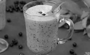 Black Currant Lassi