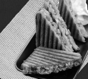 Plain Veggi Toast Sandwich Grill