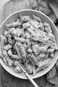 Chicken Creamy Pesto Pasta